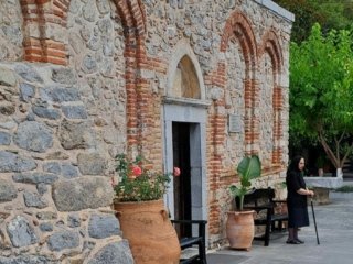 kera monastery tour in crete 0 895x1024
