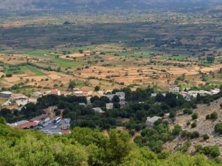 lasithi plateau tour in crete 0 1024x964