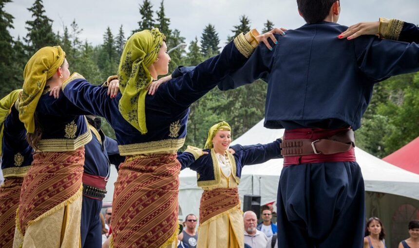 5 Most Popular Cretan Traditional Dances