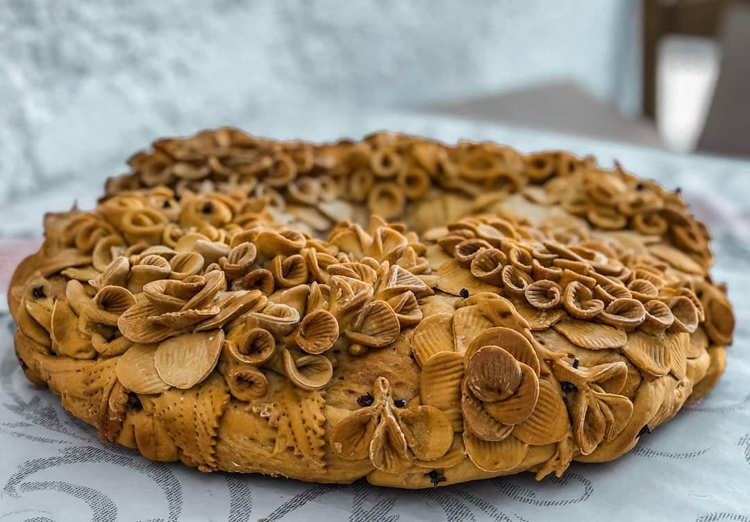 5 Customs at Cretan Weddings 3 cretan vioma cretan wedding gamokoulouro