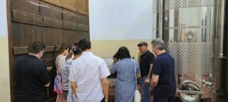 wine tour crete 2 1 1024x461